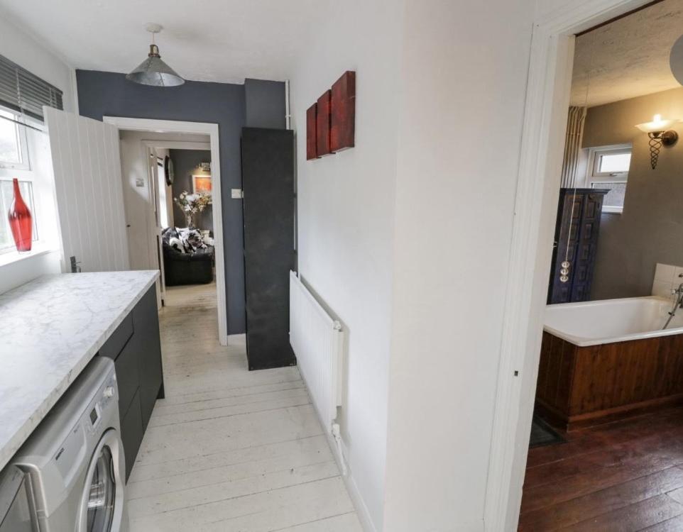 Lovely Comfortable 3 Bed Home, Worcester Dış mekan fotoğraf